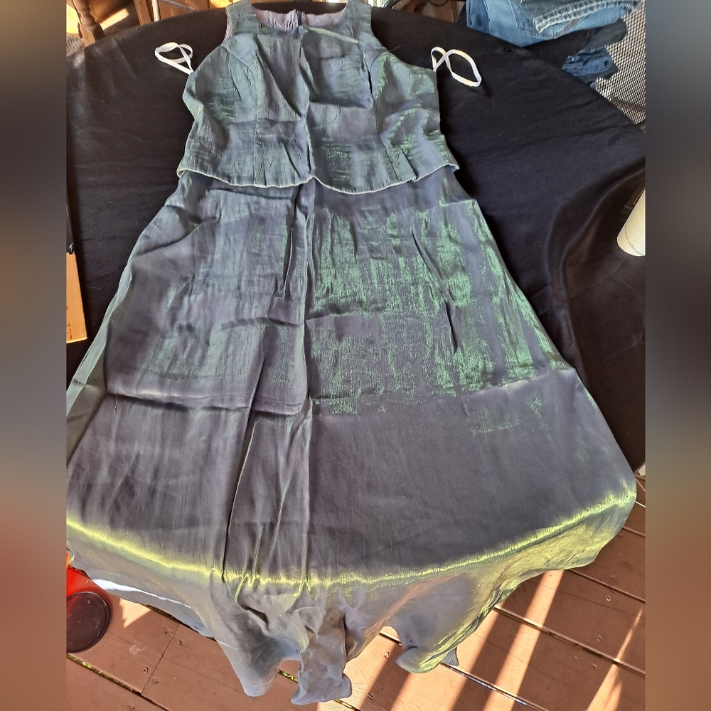 Elegant Green Sleeveless Maxi Dress